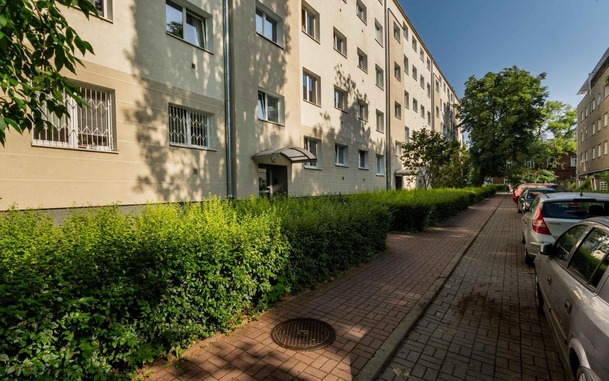 Chopin Apartment Lazienki Park Warsaw Exterior photo